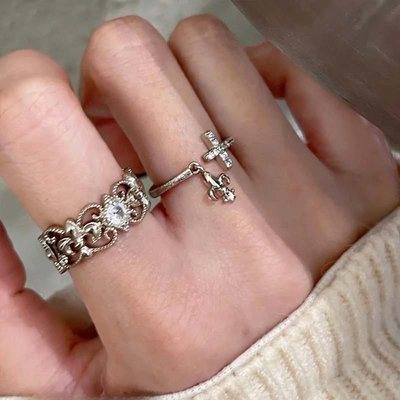 Women'S Accessories Rings - Pierścionek damski w stylu retro vintage